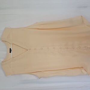 Torrid size 2 pale yellow sleeveless